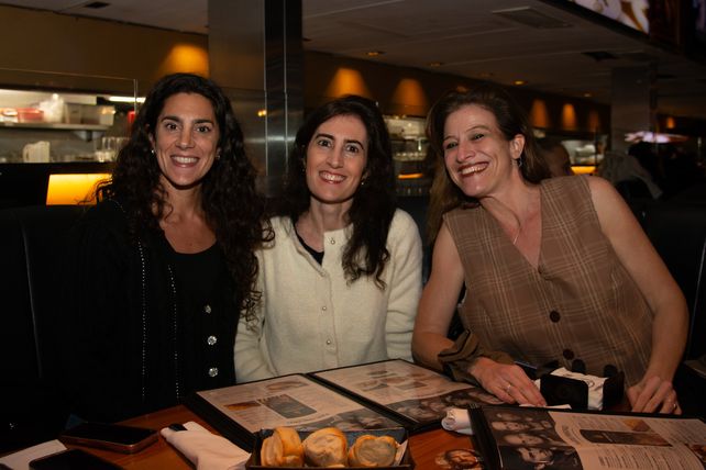 Magalí Bonomelli, Lucia Travesaro y Laura Sabao