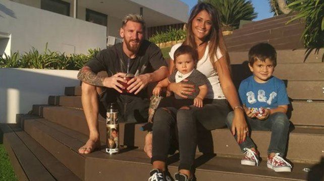 Increíble revelación: por esta razón, Messi le compró la casa a sus vecinos