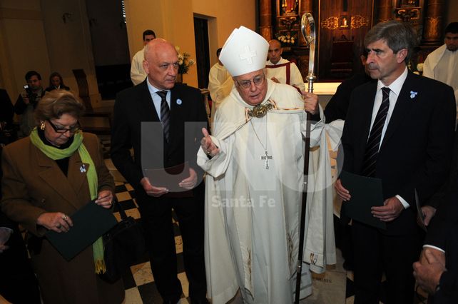 “Cada tiempo tiene sus desafíos y hoy el desafío primario es recuperar la convivencia social”