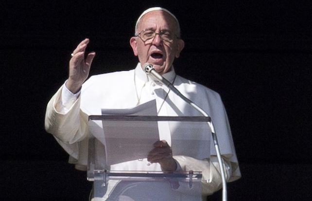 El Papa habló hoy a los fieles congregados en la Plaza de San Pedro.