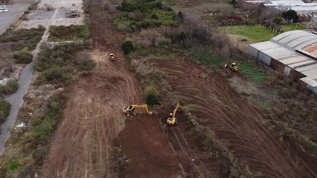 Ya comenzó el movimiento de suelo en el predio, ubicado en Ovidio Lagos y Circunvalación.
