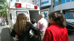 Servicios de traslado y atención. Según datos de las empresas, el 80 por ciento de los llamados son por los denominados casos “banales”.
