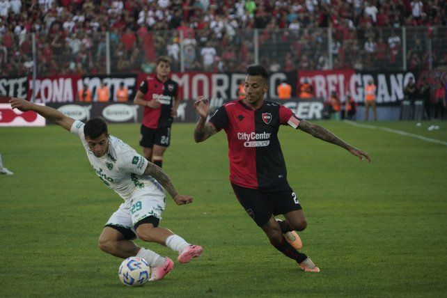 El Piri Vangioni fue titular y pelea con Elías López