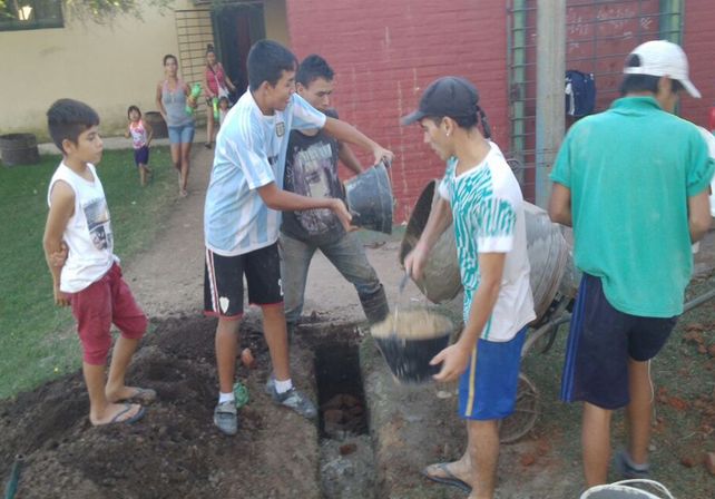 En el barrio La Loma, los scouts levantan su sede