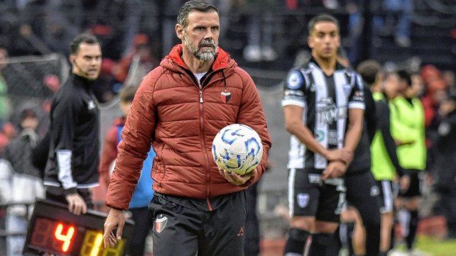 Yllana suma una baja inesperada en el mediocampo de Colón Yllana suma una baja inesperada en el mediocampo de Colón