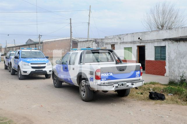 Lo apresaron por balear en el cuello a su novia de 14 años, embarazada, en Bº Santa Rosa de Lima de Santa Fe