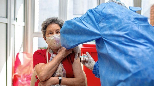 Sin la cobertura de la vacuna Sin la cobertura de la vacuna