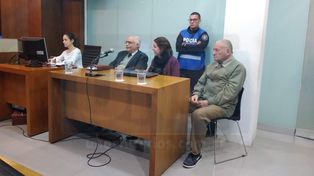 Conforme. Aldao se retiró aliviado, junto a sus familiares, tras escuchar el fallo que lo libró de culpas y destacó su correcto accionar.