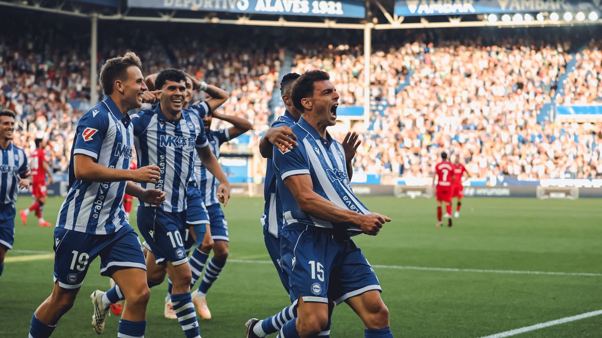Un ex-Newell's anotó un triplete y es la figura de la revelación de La Liga de España