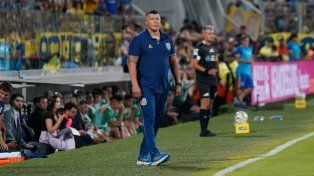 Jorge Almirón apuesta fuerte con el equipo. Quiere que Central se acerque aún más a la clasificación.