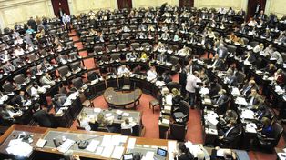 Lanzan una aplicación para celulares que permite controlar a diputados y senadores