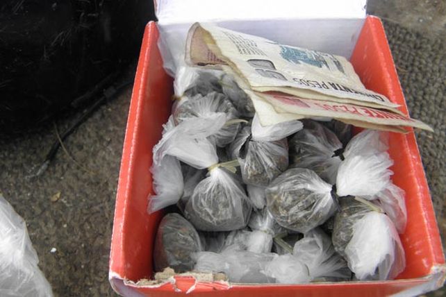 Cocaína y marihuana en barrio Capibá