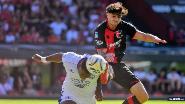 Newells y San Lorenzo jugaron sin arcos en el Coloso Marcelo Bielsa