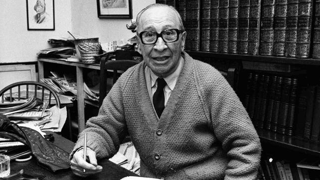 Miguel Paulino Tato quedó infelizmente en la historia como el mayor censor de la cultura argentina.   