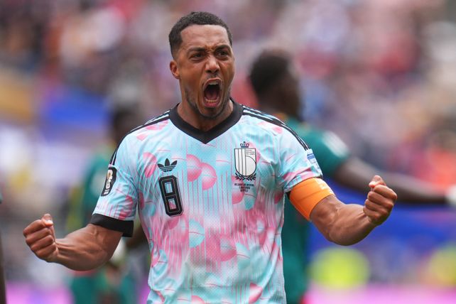 Tielemans lo grita con alma y vida en el final del partido. Fue el segundo de su cuenta personal y el de la victoria de Bélgica.