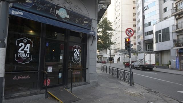 Esquina cl&aacute;sica. Presidente Roca y Santa Fe