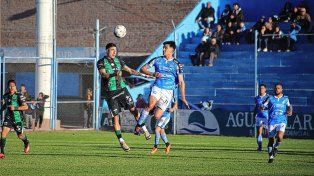 Estudiantes de Río Cuarto venció a Nueva Chicago y le dio una mano a Colón
