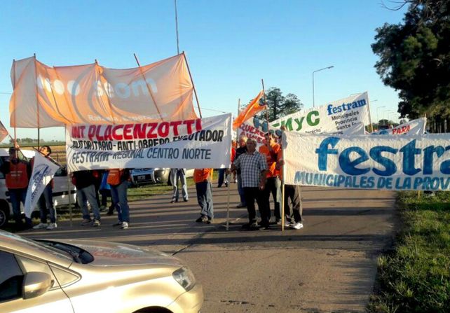 Los municipales no escuchan el pedido de los intendentes y redoblan la apuesta