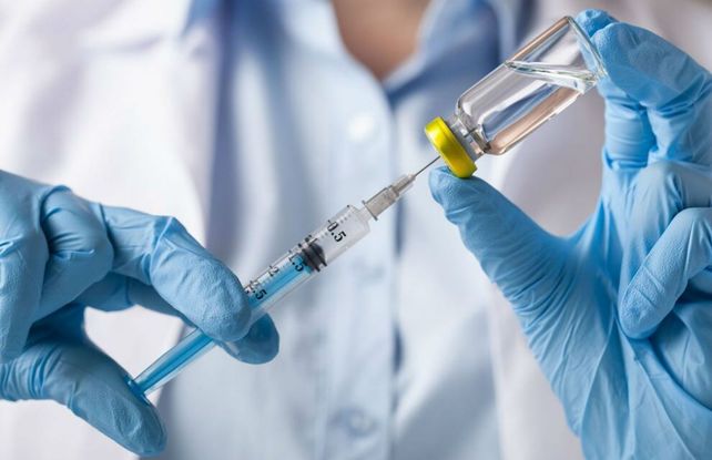 La Anmat aprobó el uso de emergencia de la vacuna de Pfizer en la Argentina