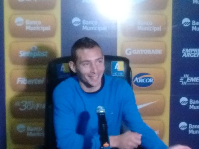 Ruben reconoció que la salida de Larrondo de Central le generó una desilusión muy grande