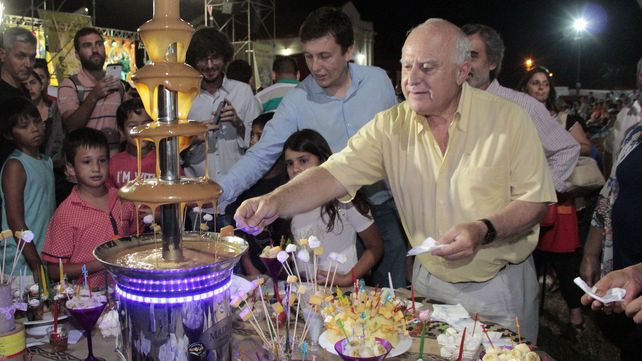 Ojalá que la economía de la Argentina nos ayude más, se quejó Lifschitz
