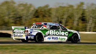 El piloto bonaerense se quedó con los dos puntos de la clasificación en el Roberto Mouras.