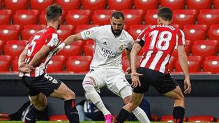 Real Madrid y Bilbao se ponen al día por la Liga de España.