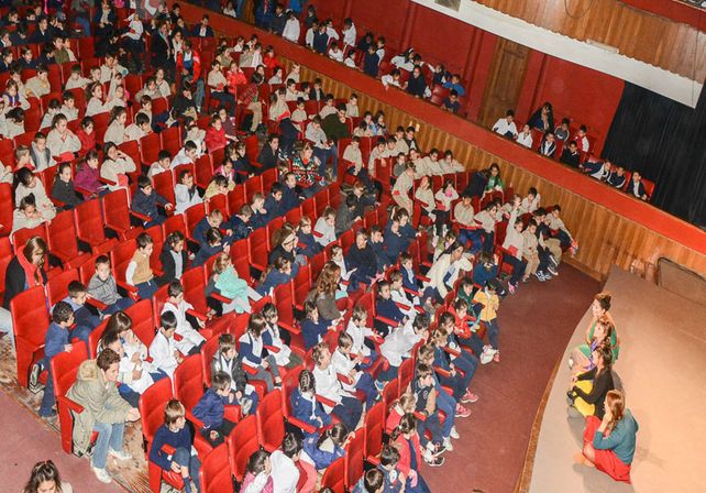 Invitan a las escuelas a participar del ciclo “Aprendiendo Juntos a Ver Teatro”