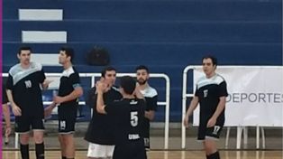 La UNR armará equipo juvenil de futsal con los estudiantes de sus tres colegios secundarios.