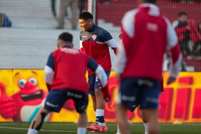 Unión, con el foco en Huracán para prolongar su levantada