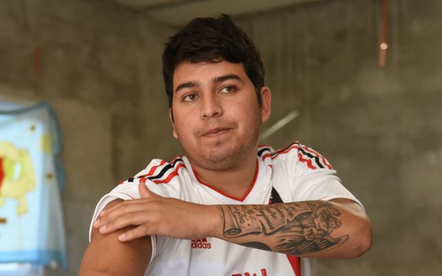 Emanuel Sandoval cuando denunció apremios ilegales en diciembre de 2015.