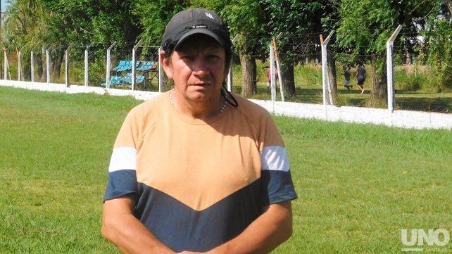 Claudio Nickus es el vicepresidente y coordinador deportivo del Club Nuevo Horizonte de Santa Fe.
