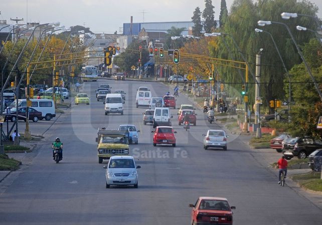 Proponen cambios en el estacionamiento en calles transversales a Aristóbulo del Valle