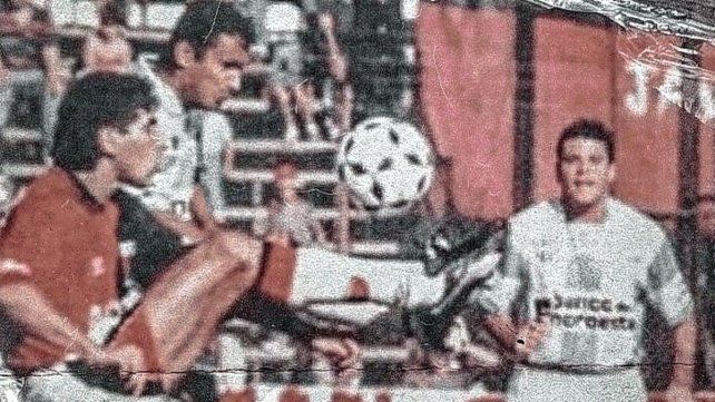 Colón repasó una de las goleadas sobre Gimnasia y Tiro camino al ascenso en la temporada 1994/95.