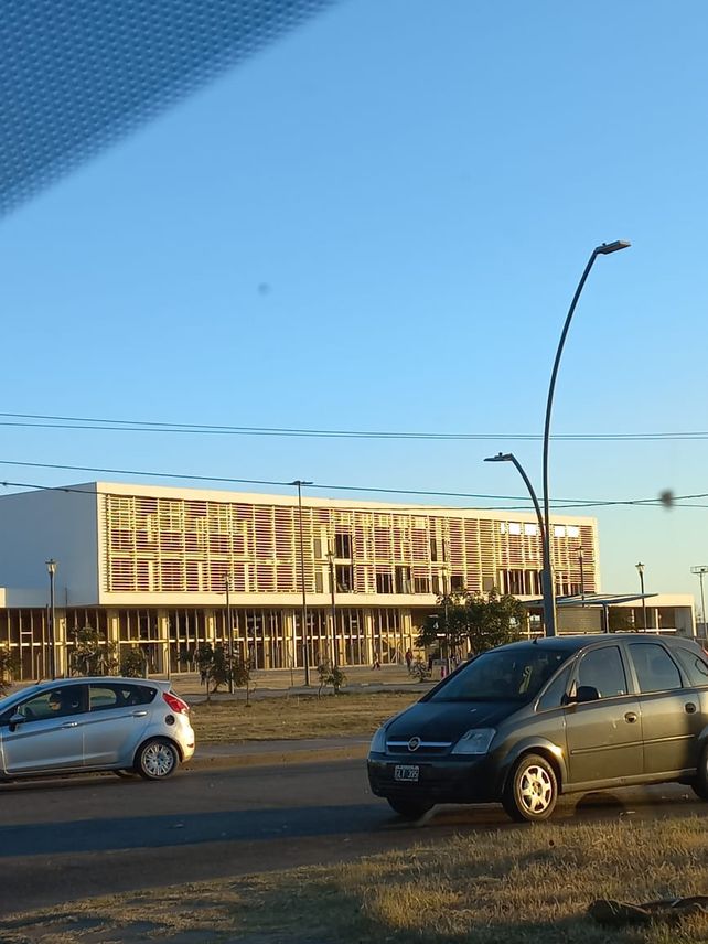 Instantánea de la “intervención” sobre los pisos superiores del Hospital Regional Rosario Sur. En los últimos cuatro días