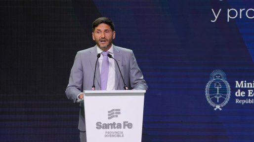 Pullaro pidió que bajen los costos industriales en la Ronda de Negocios Rigi de Rosario