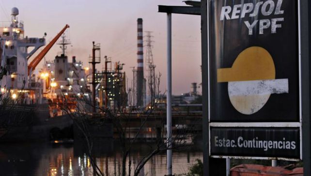 Absolución definitiva para diez policías por el robo de combustible a Repsol-YPF