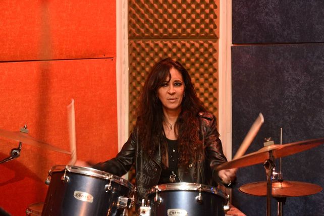 Andrea Cuello: Formo parte de la legión de bateristas de Rosario que todos los años homenajeamos al Negro Moro