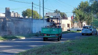 Fumigaciones espaciales en barrios santafesinos