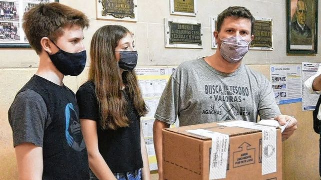 El precandidato a senador nacional por la lista Santa Fe Nos Une de Juntos por el Cambio