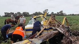 Un piloto fumigador cayó con su aeronave y logró salvar su vida de milagro