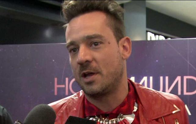 El vocalista de Tan Biónica deberá someterse a una intervención quirúrgica en uno de sus ojos.