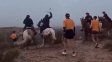 Personas a caballo atacaron a competidores de una carrera en Río Negro