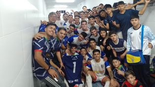Manda en la B. Mitre de Pérez&nbsp; dirigido por Antonio Previtti venció a Juan XXIII por la mínima diferencia y sigue en lo más de la segunda categoría.