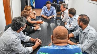Se mantiene el compromiso de revisar lo dispuesto en un marco de mesa paritaria en el mes de agosto.