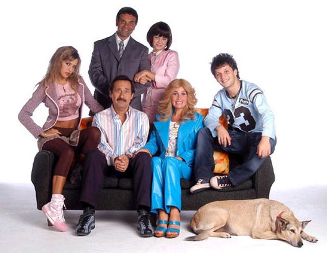 Francella y Lopilato trabajaron juntos en la serie Casados con hijos