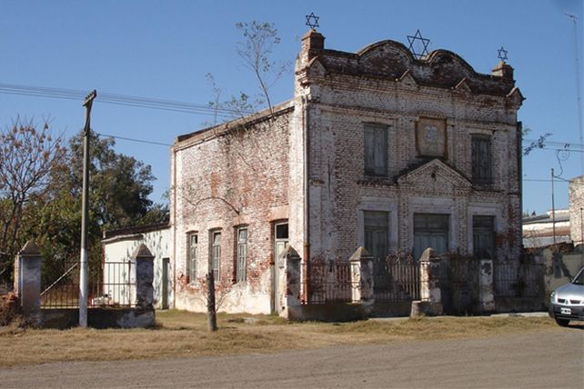 Intervención Monigotes: la provincia restaurará la histórica sinagoga de Monigotes