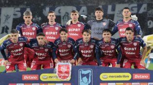 Unión está contra las cuerdas ante Talleres, resiste y mantiene el 0-0
