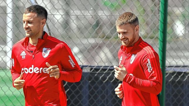 River entrenó en Ezeiza y este sábado viaja a Paraná.&nbsp;
