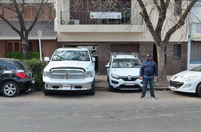 Alta gama. Junior fue atrapado a bordo de una costosa Dodge RAM.